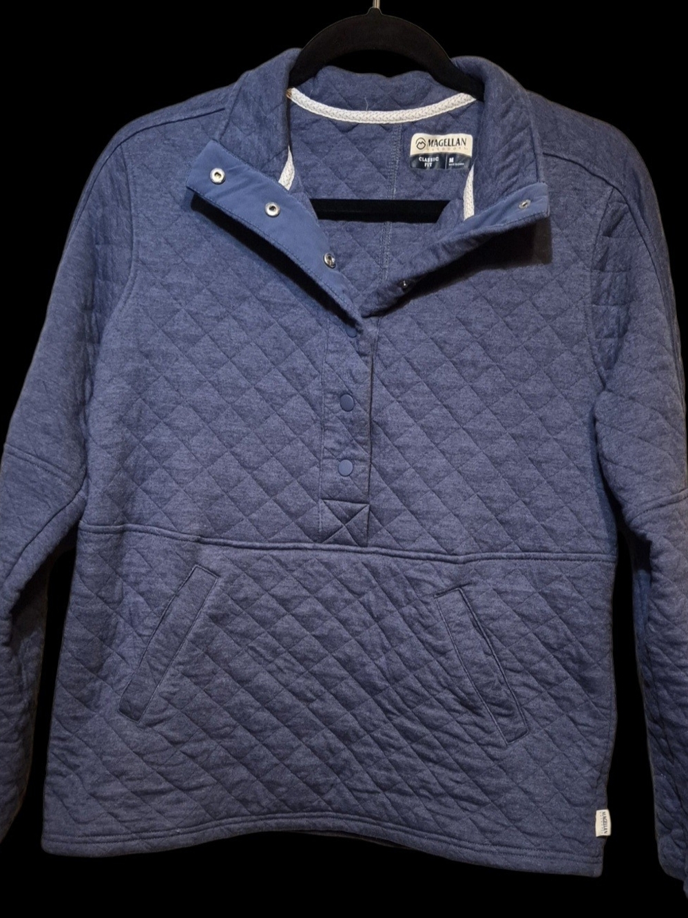 Magellan Outdoors Womens M Quilted Navy Pullover Sweater
